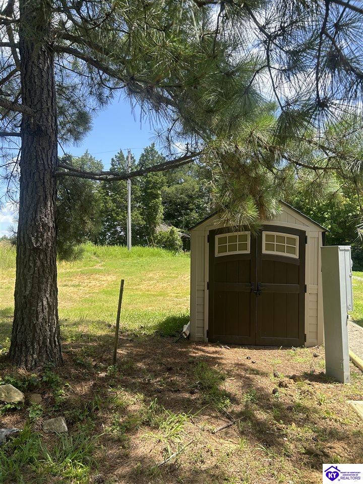 875 Lock 5 Road