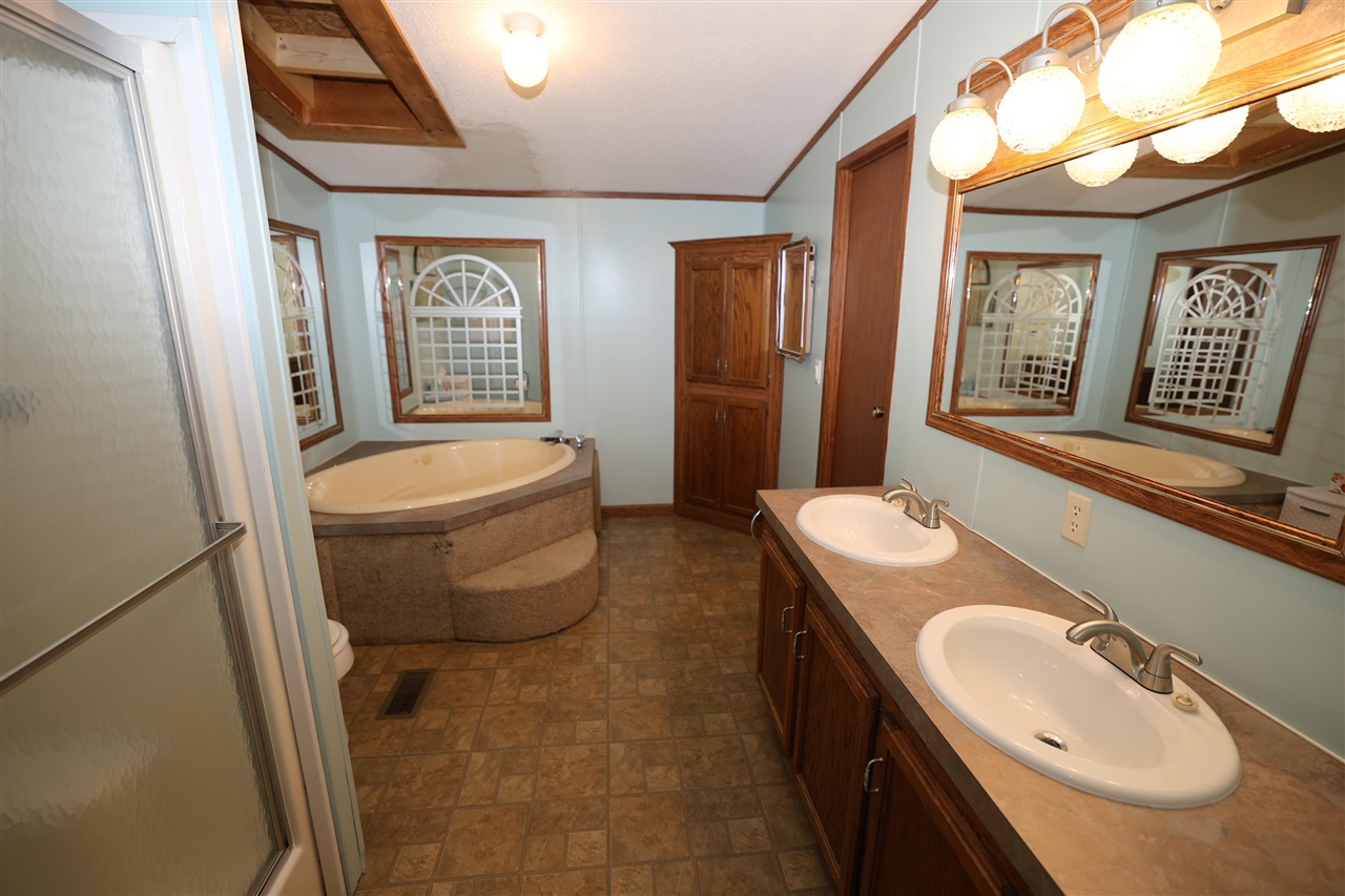 10843 Old Bowling Green Road