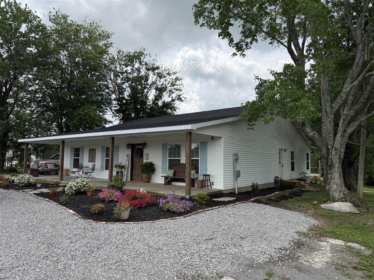 5331 Deer Lick Road