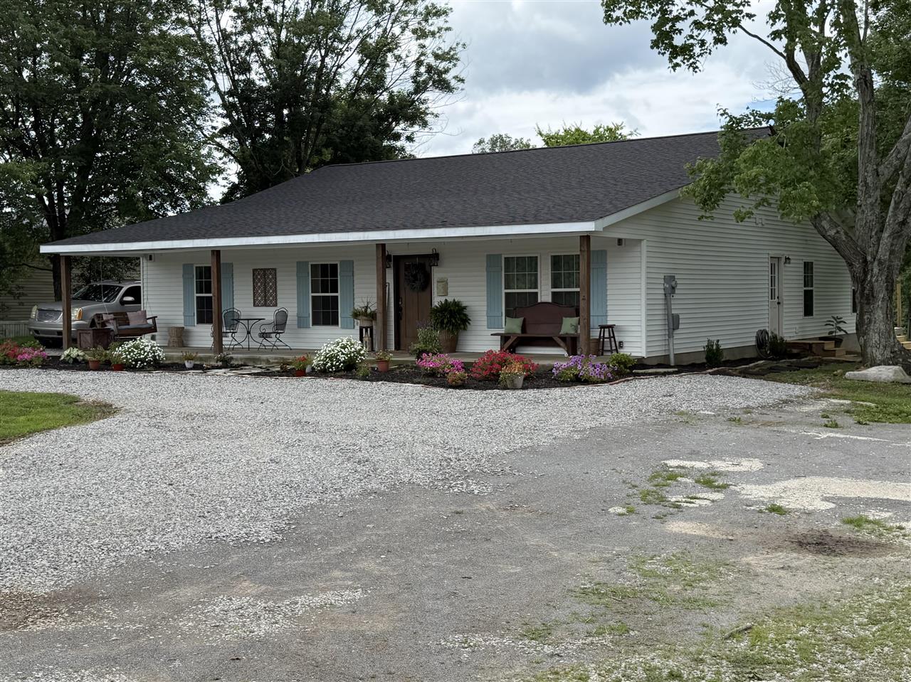 5331 Deer Lick Road