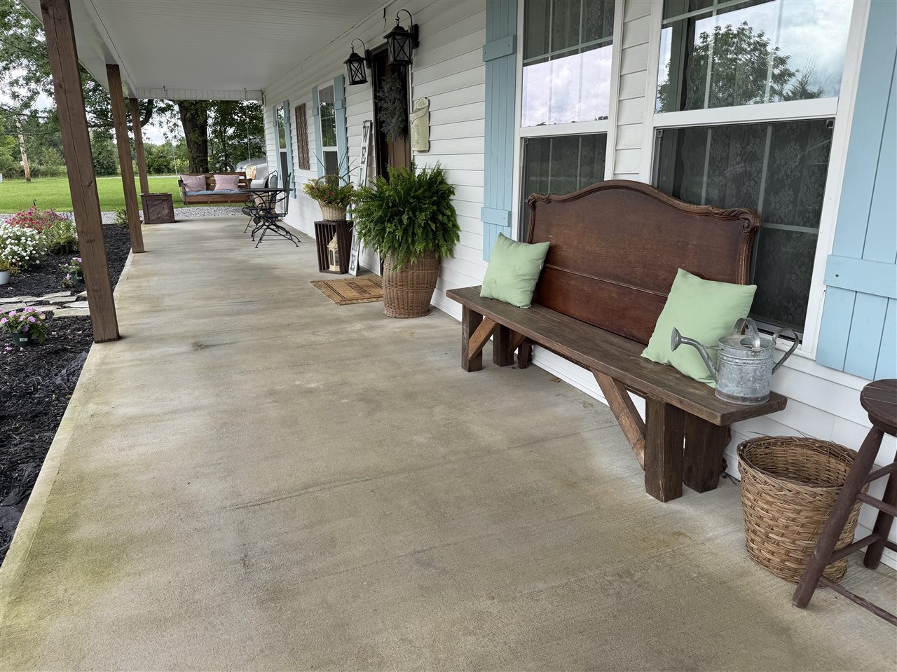 5331 Deer Lick Road