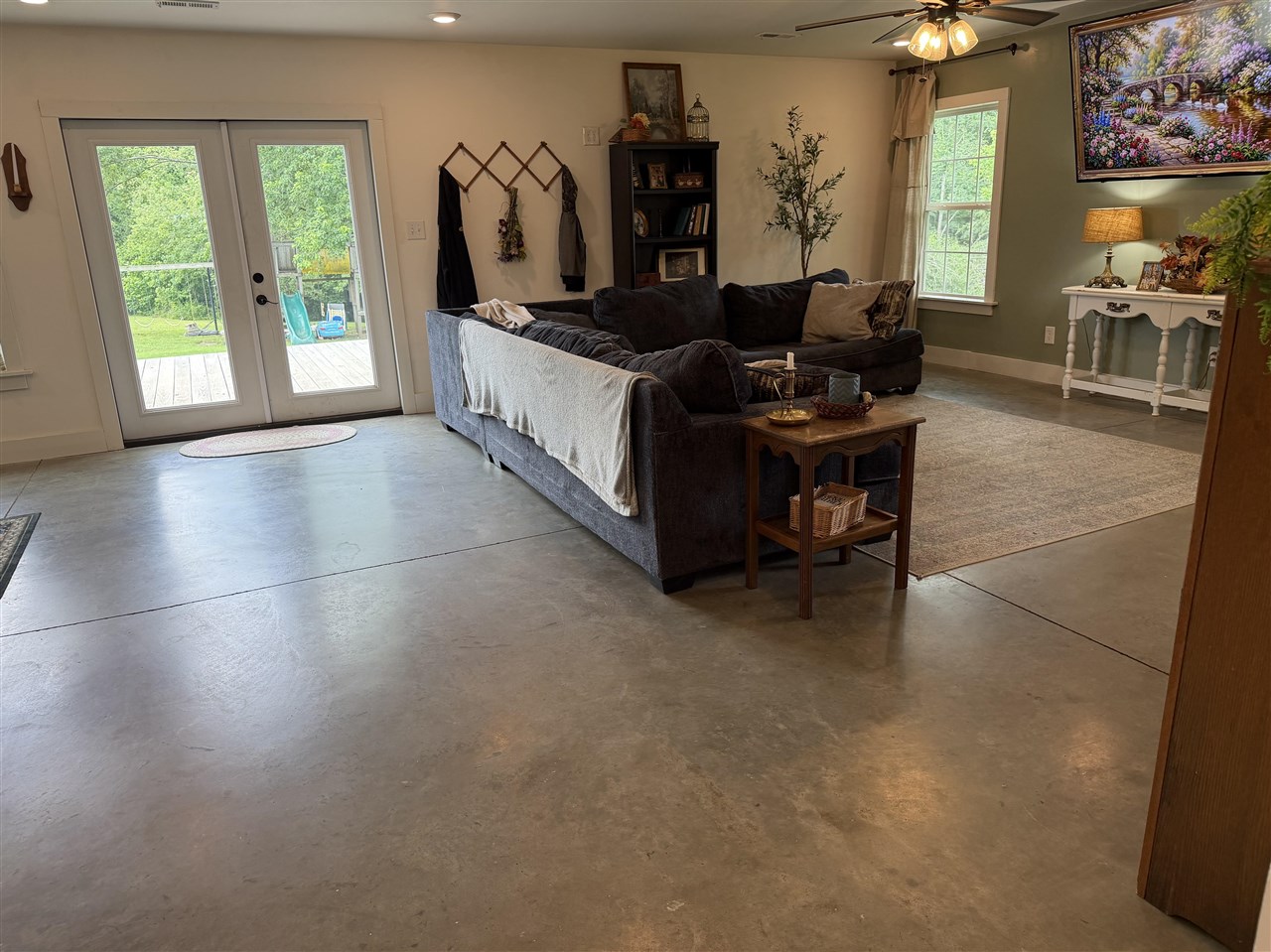 5331 Deer Lick Road