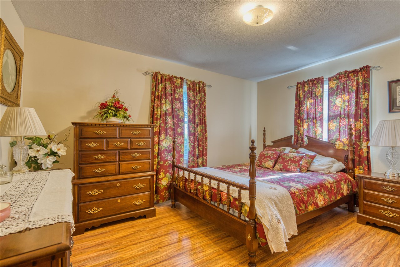 1402 Stuart Chapel Road