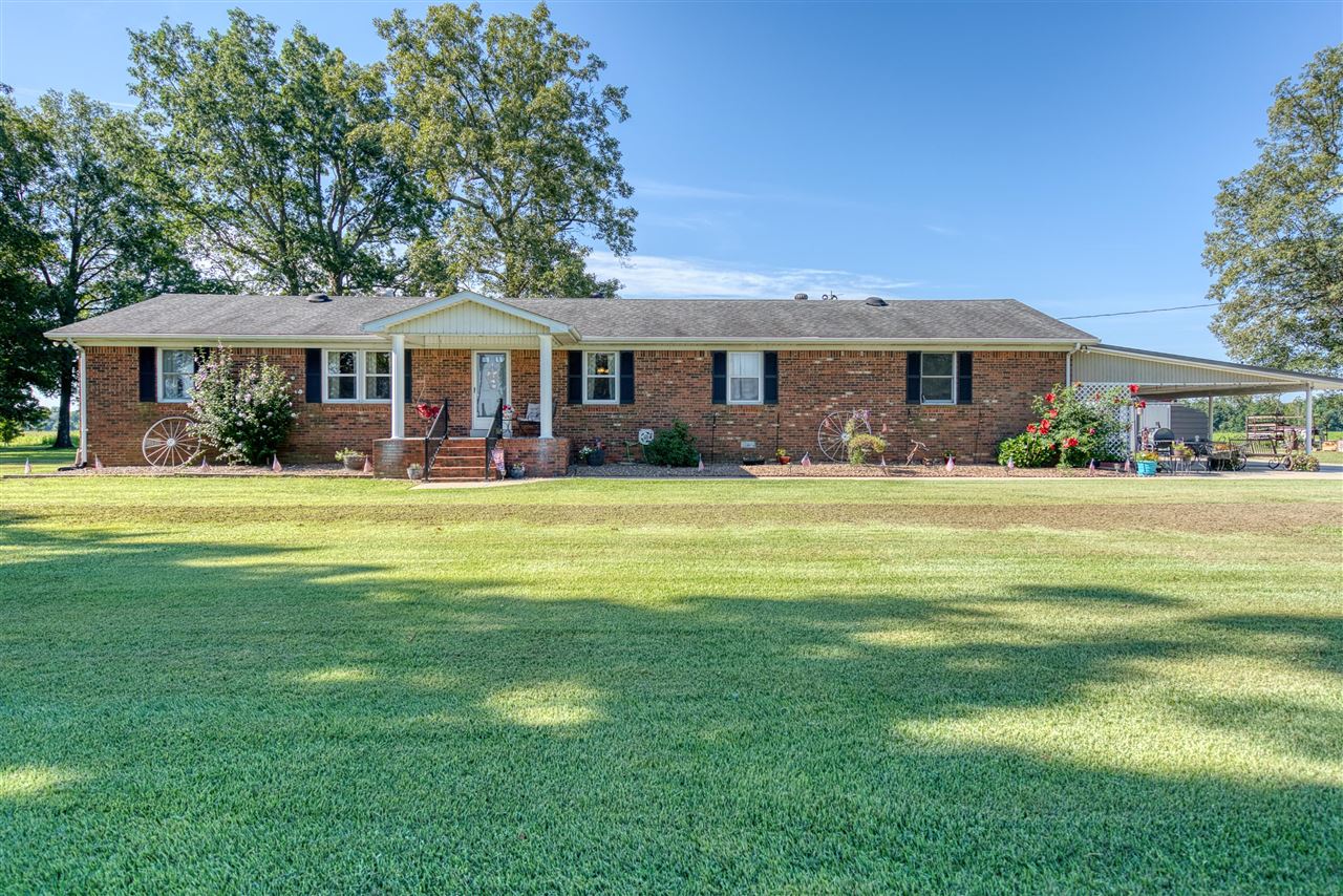 1402 Stuart Chapel Road