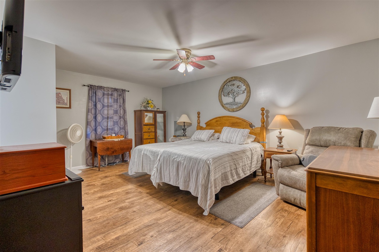 1402 Stuart Chapel Road