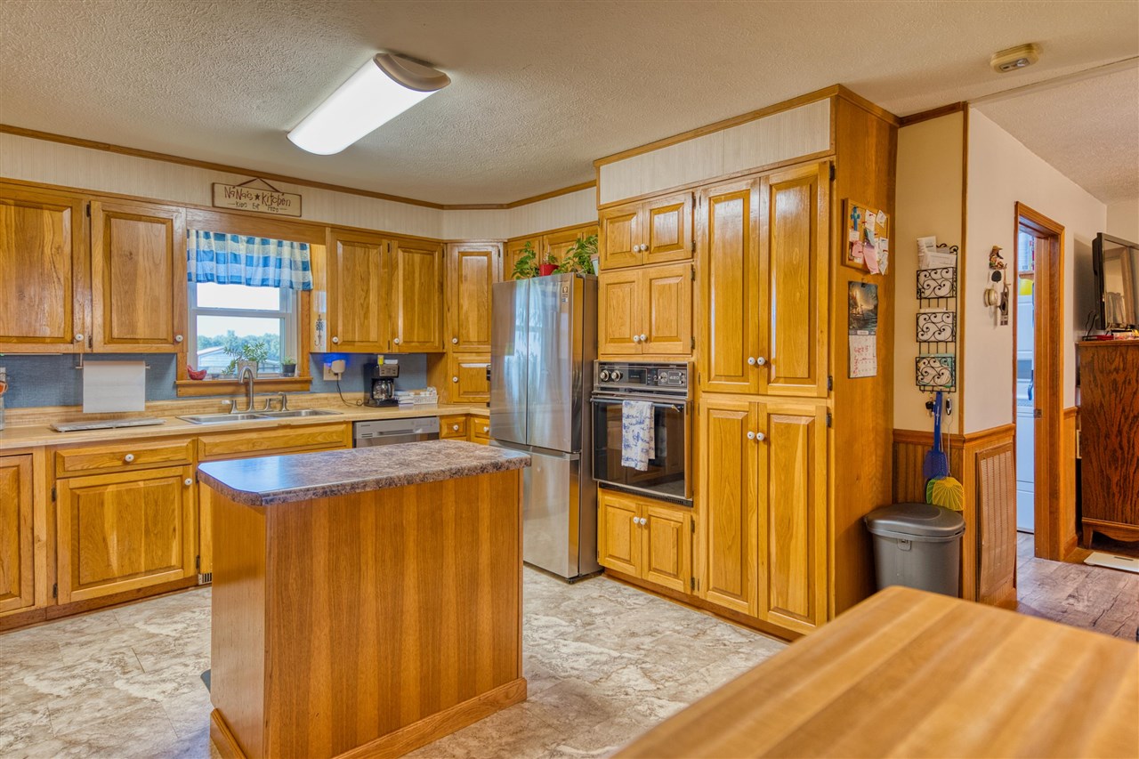 1402 Stuart Chapel Road