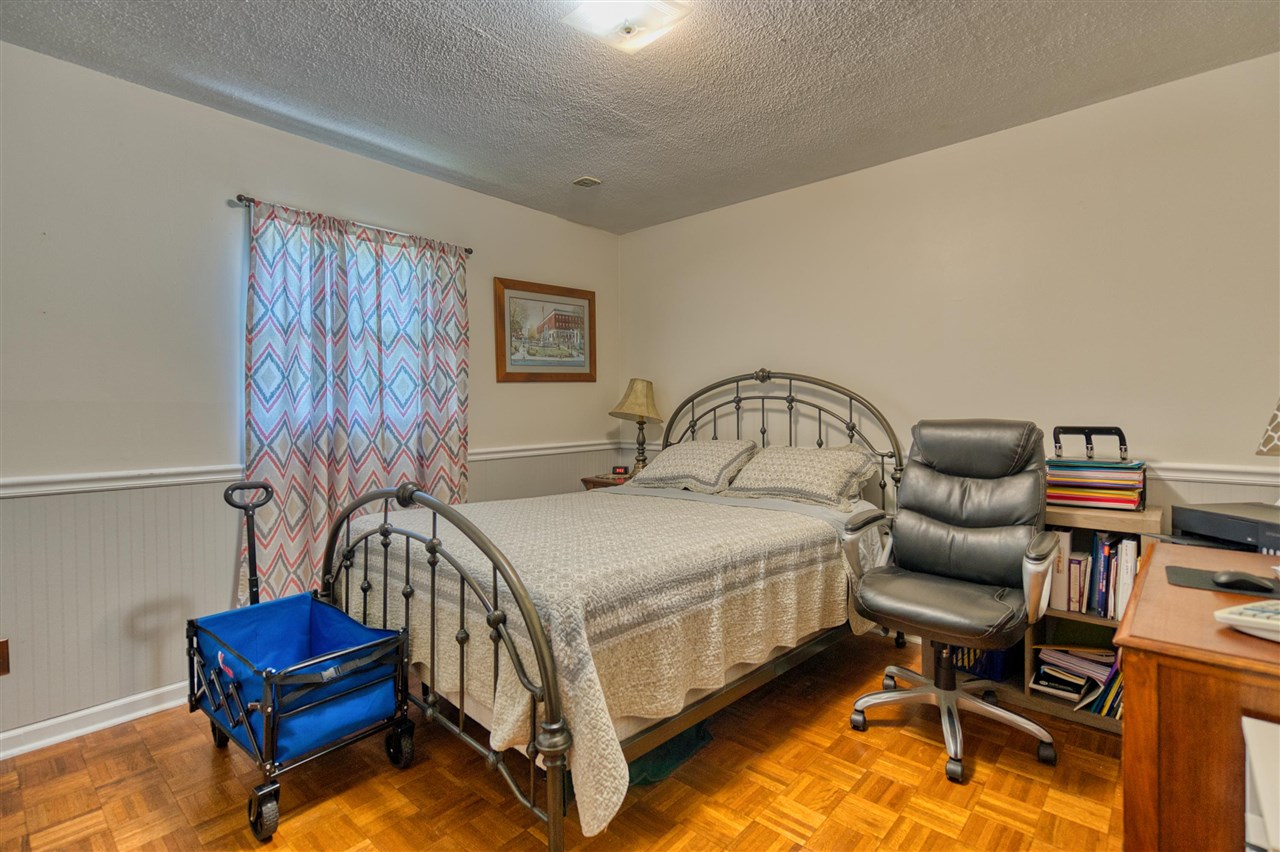 1402 Stuart Chapel Road