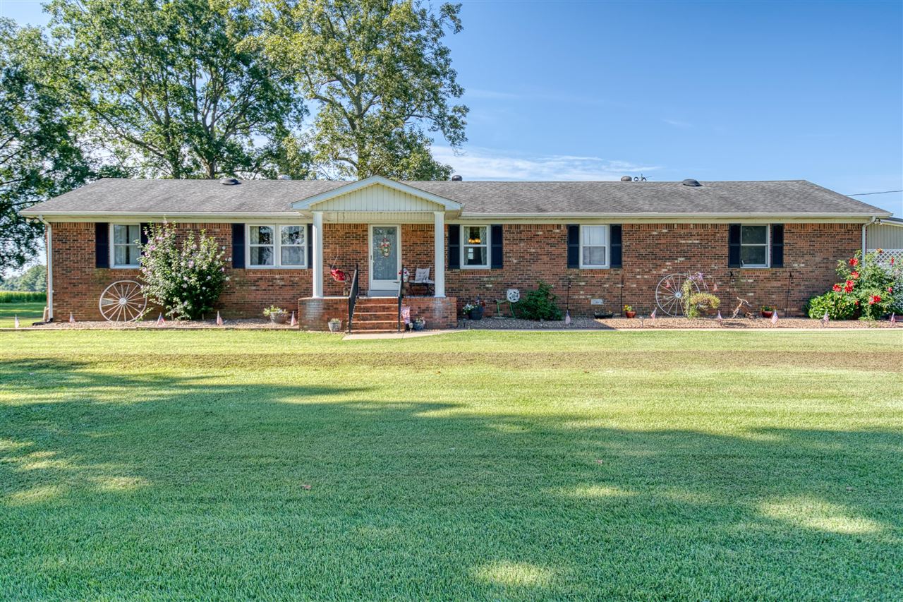 1402 Stuart Chapel Road