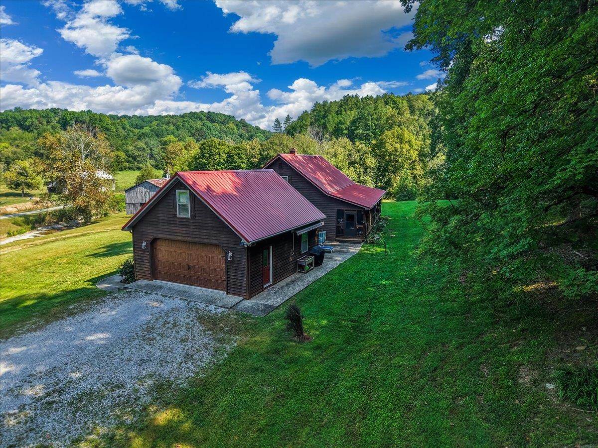 579 Spoon Branch Road