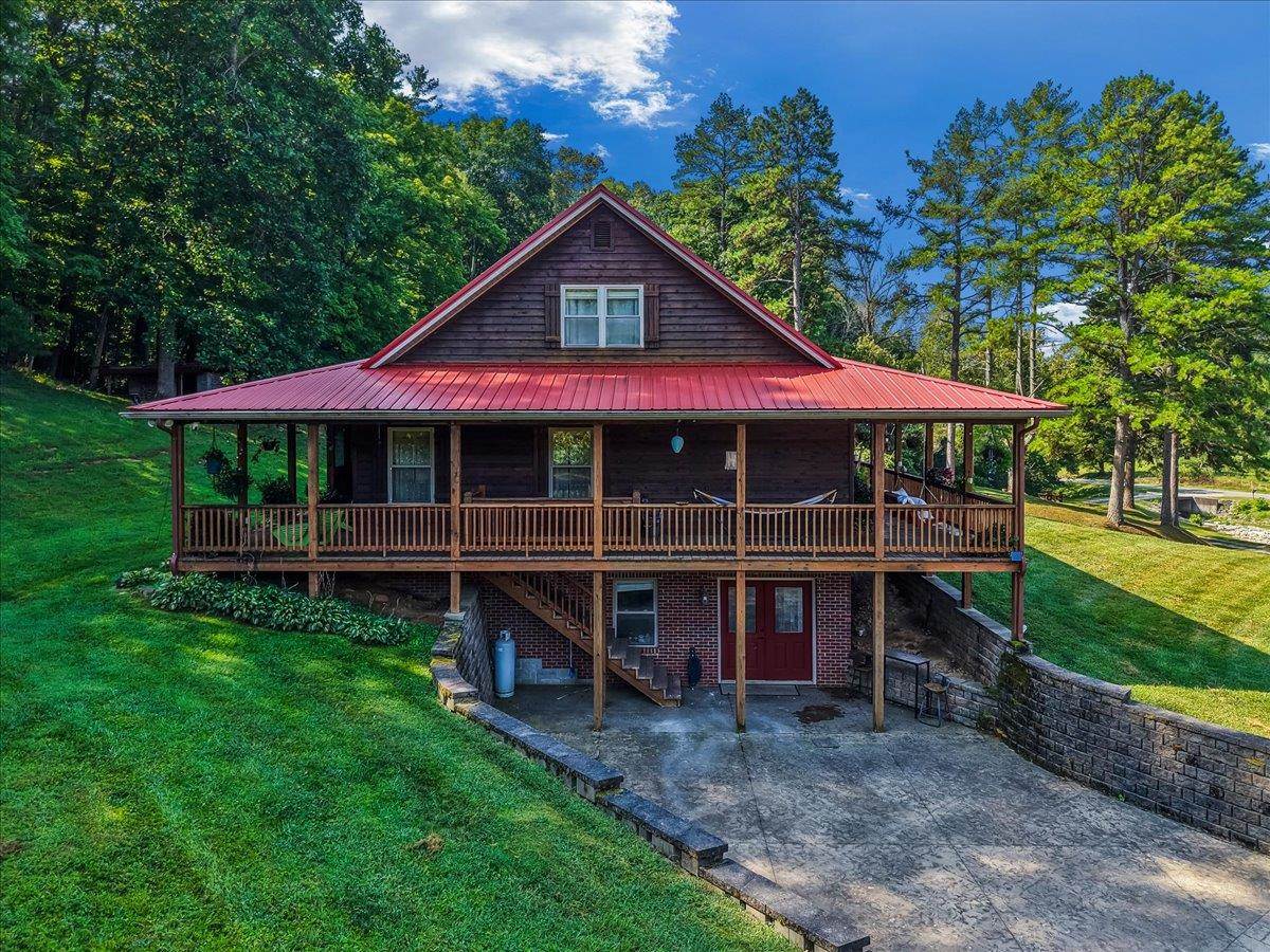 579 Spoon Branch Road