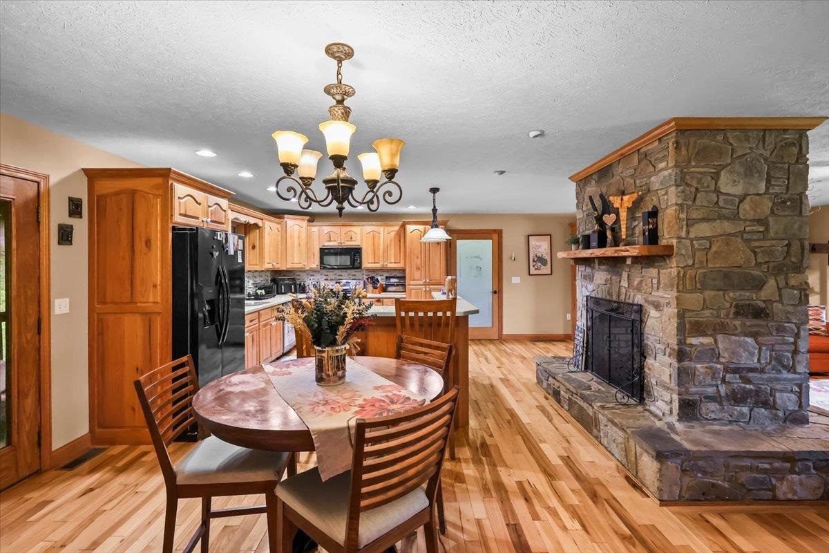 579 Spoon Branch Road