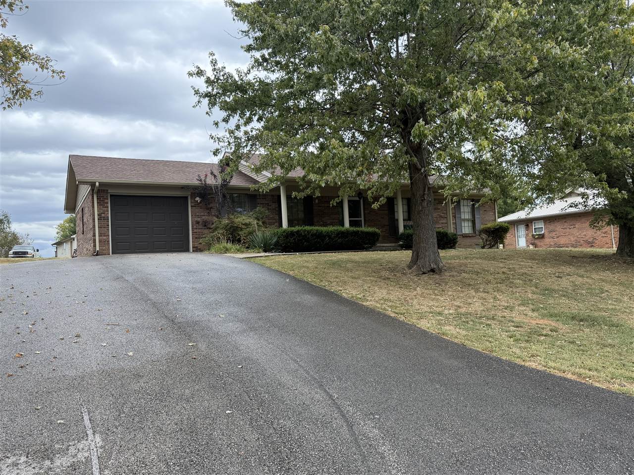 115 Hereford Lane