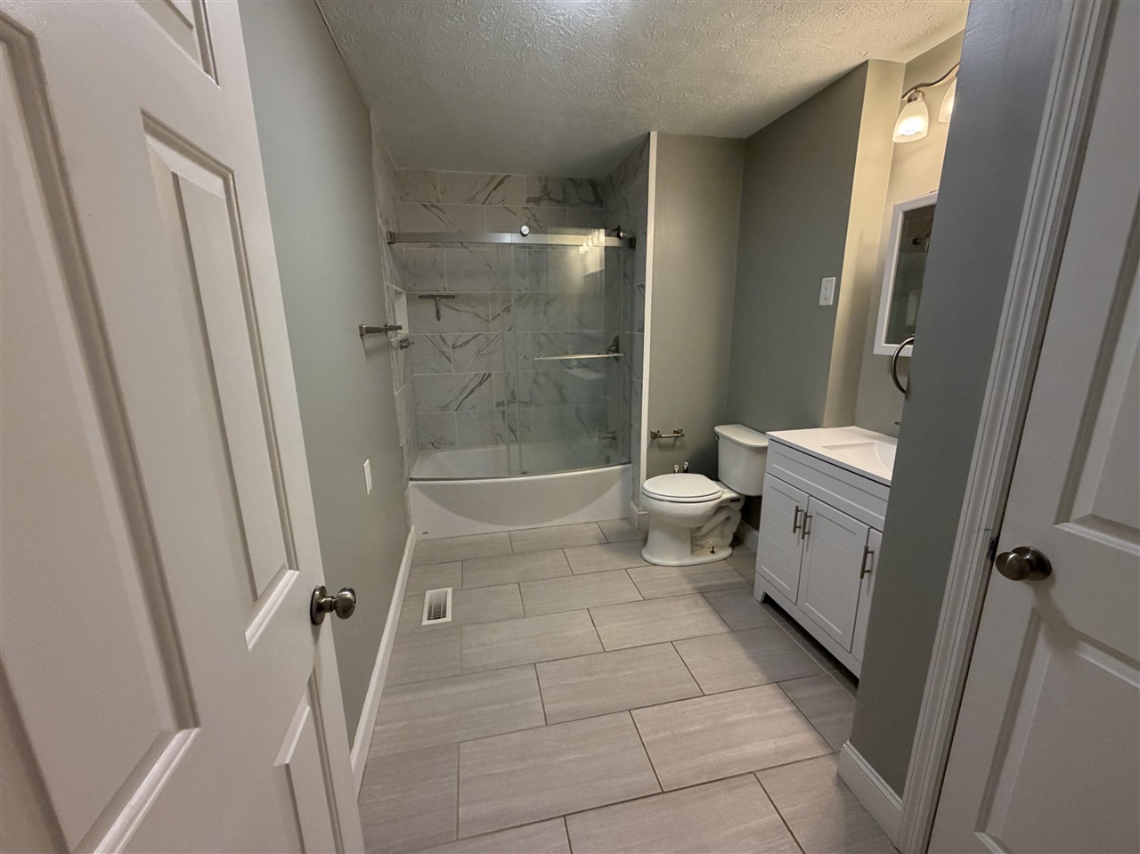 115 Hereford Lane