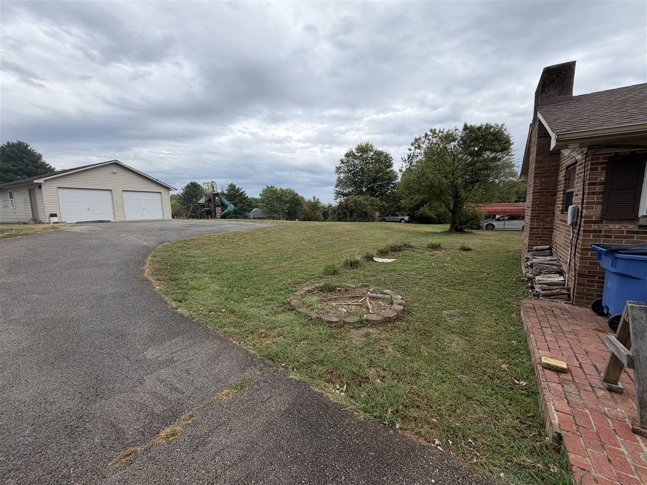 115 Hereford Lane