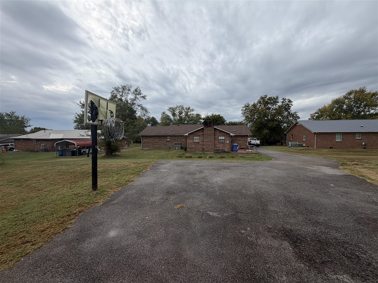 115 Hereford Lane