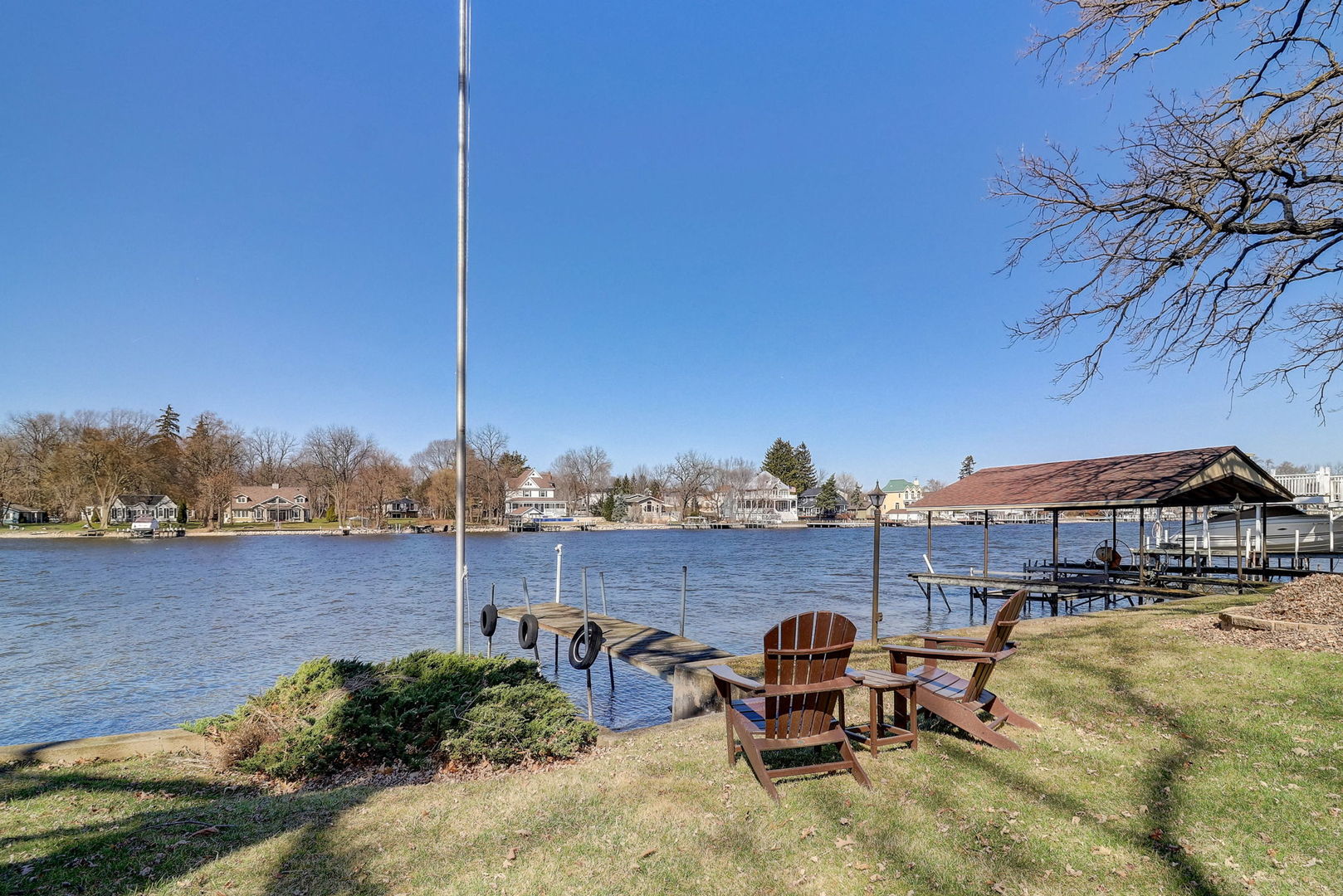 1707 N Woodlawn Park Avenue