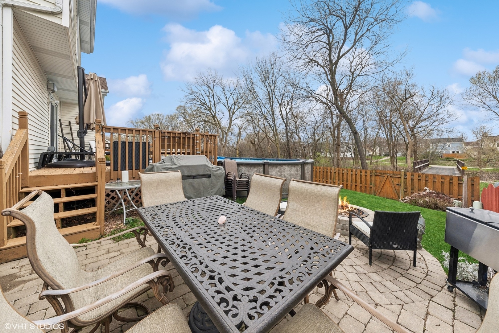 22 Mustang Court