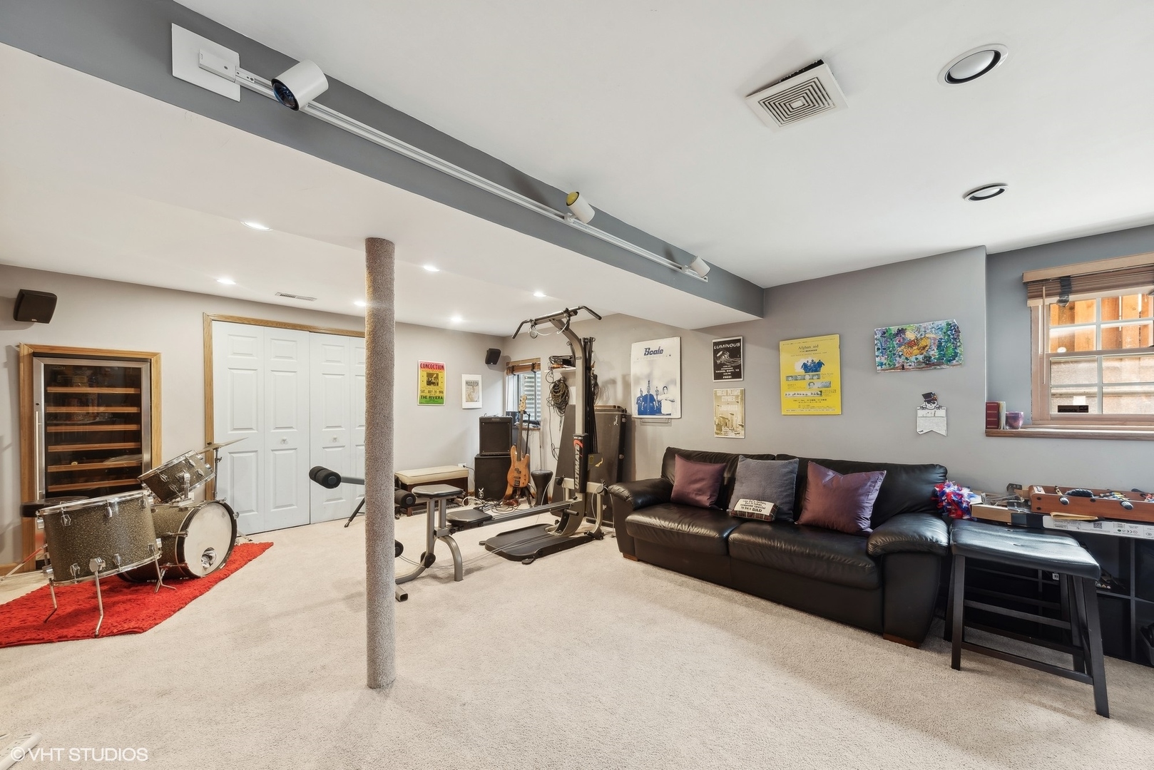 22 Mustang Court