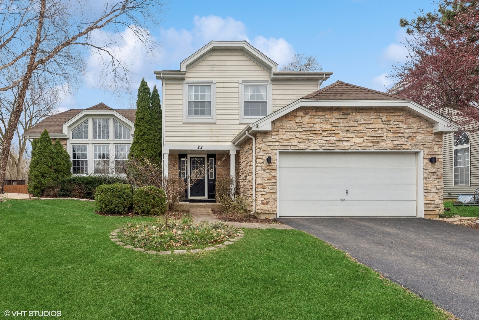 22 Mustang Court