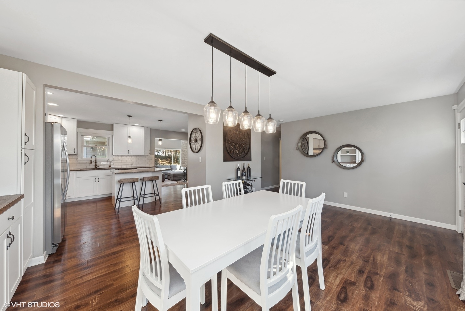 470 E Broadway Avenue