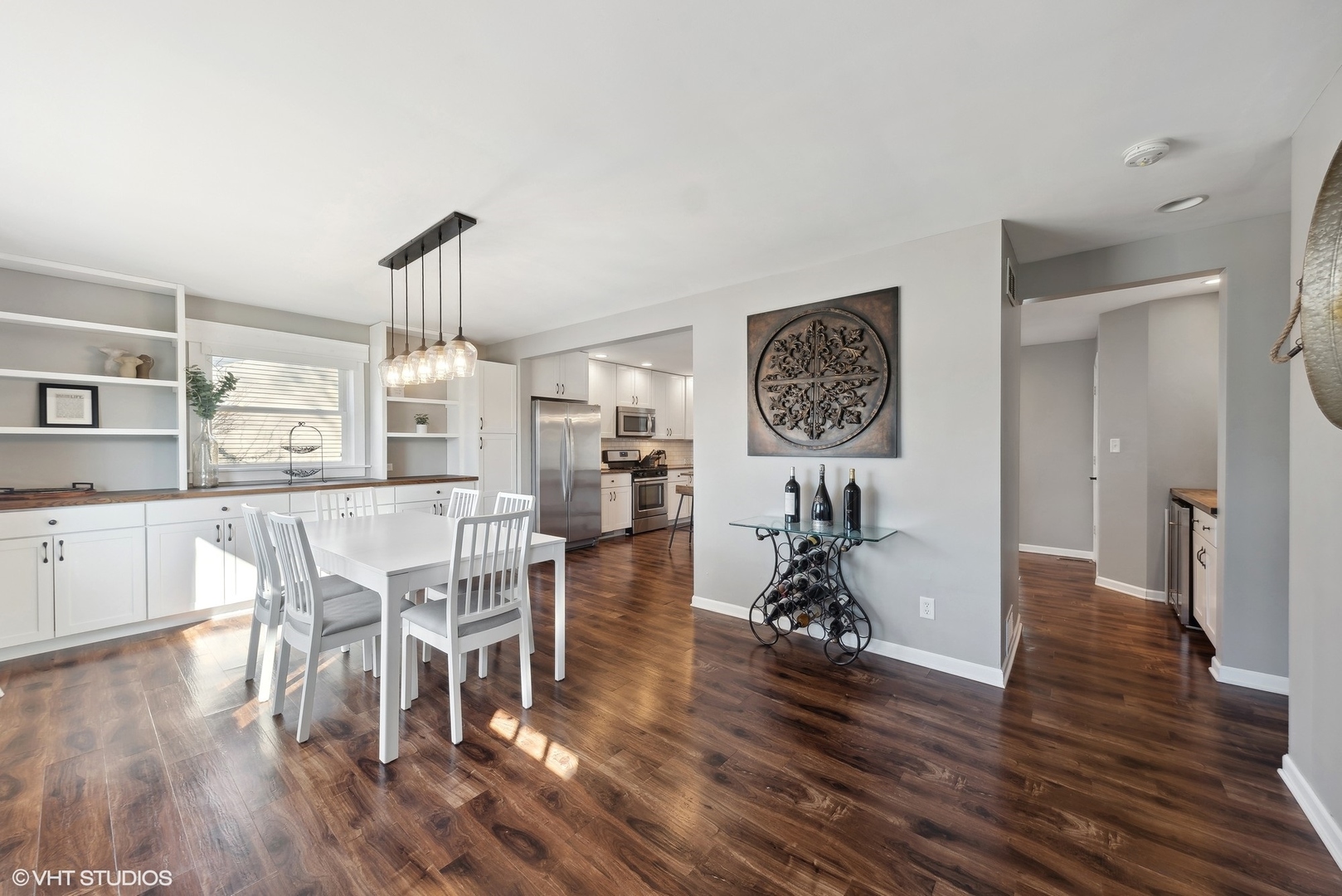 470 E Broadway Avenue