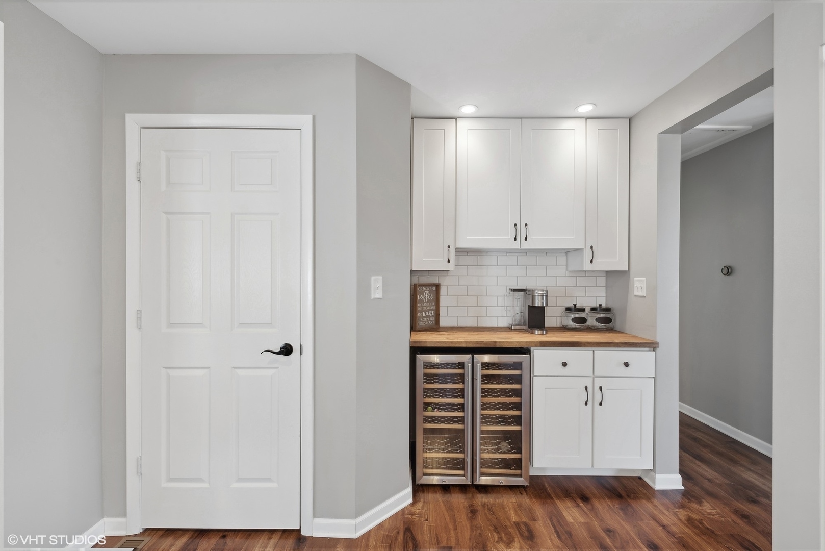 470 E Broadway Avenue