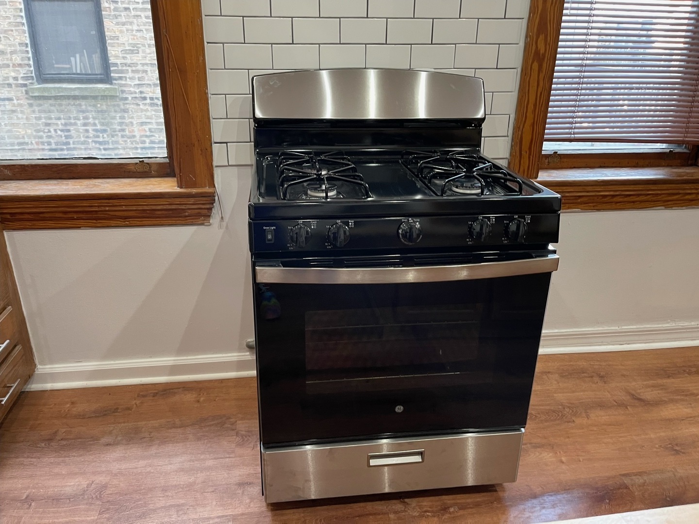 2120 W Concord Place Unit: 1