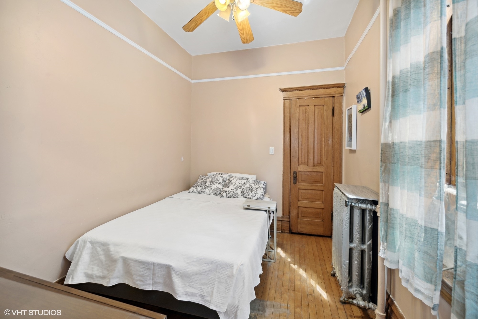 2120 W Concord Place Unit: 1