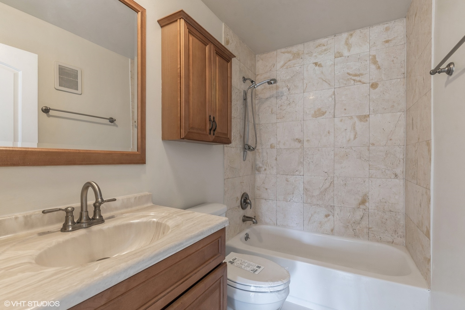 1206 E Fairview Street Unit: 103