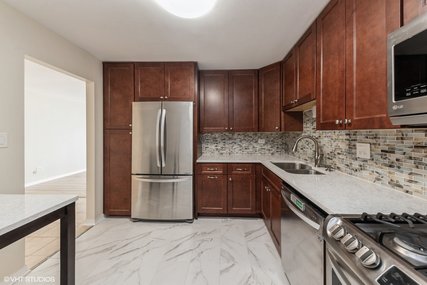 1206 E Fairview Street Unit: 103