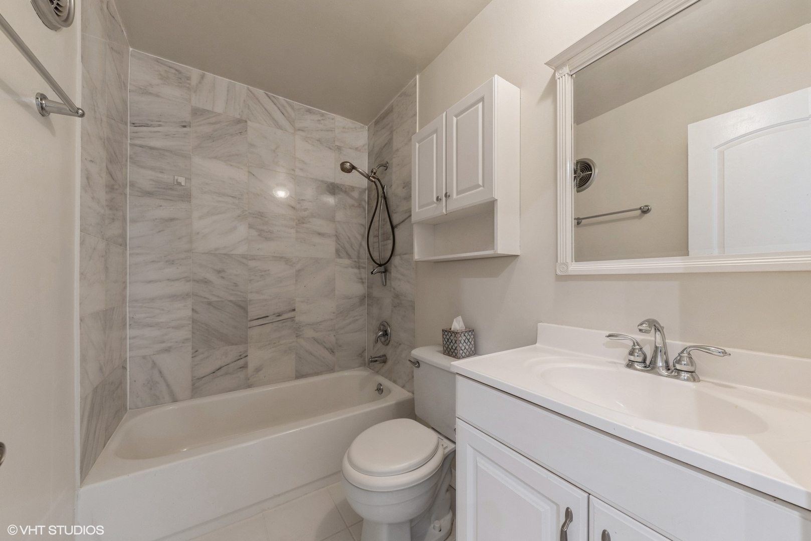 1206 E Fairview Street Unit: 103