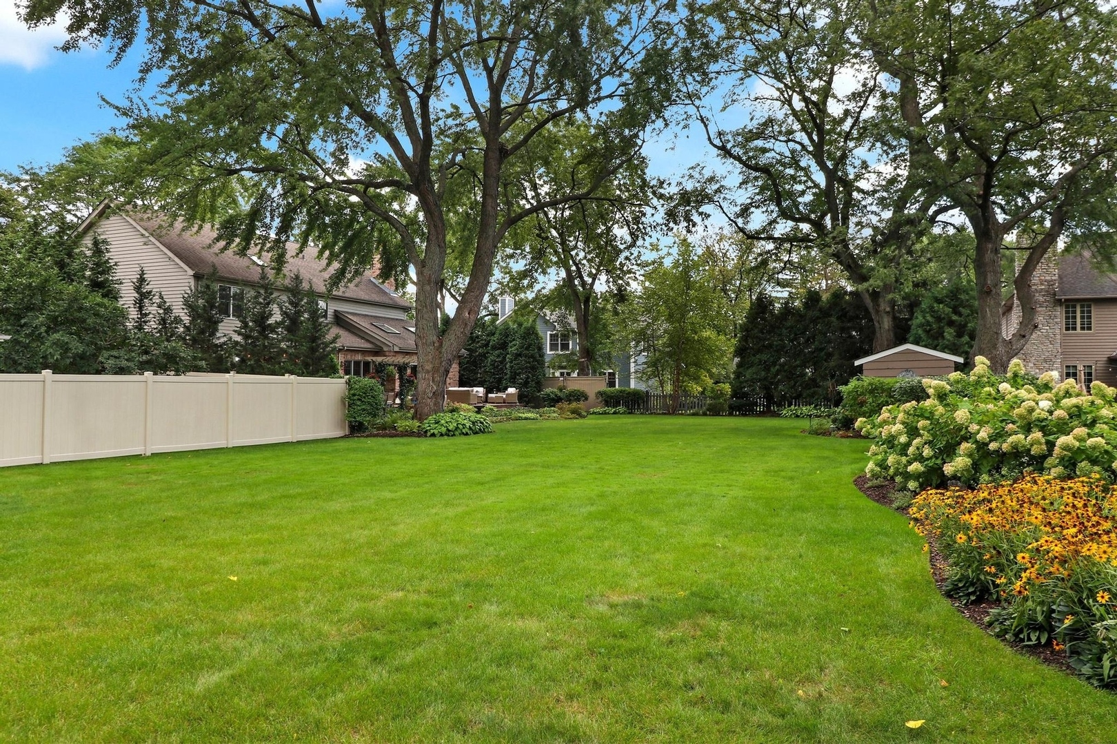 1122 Prairie Avenue