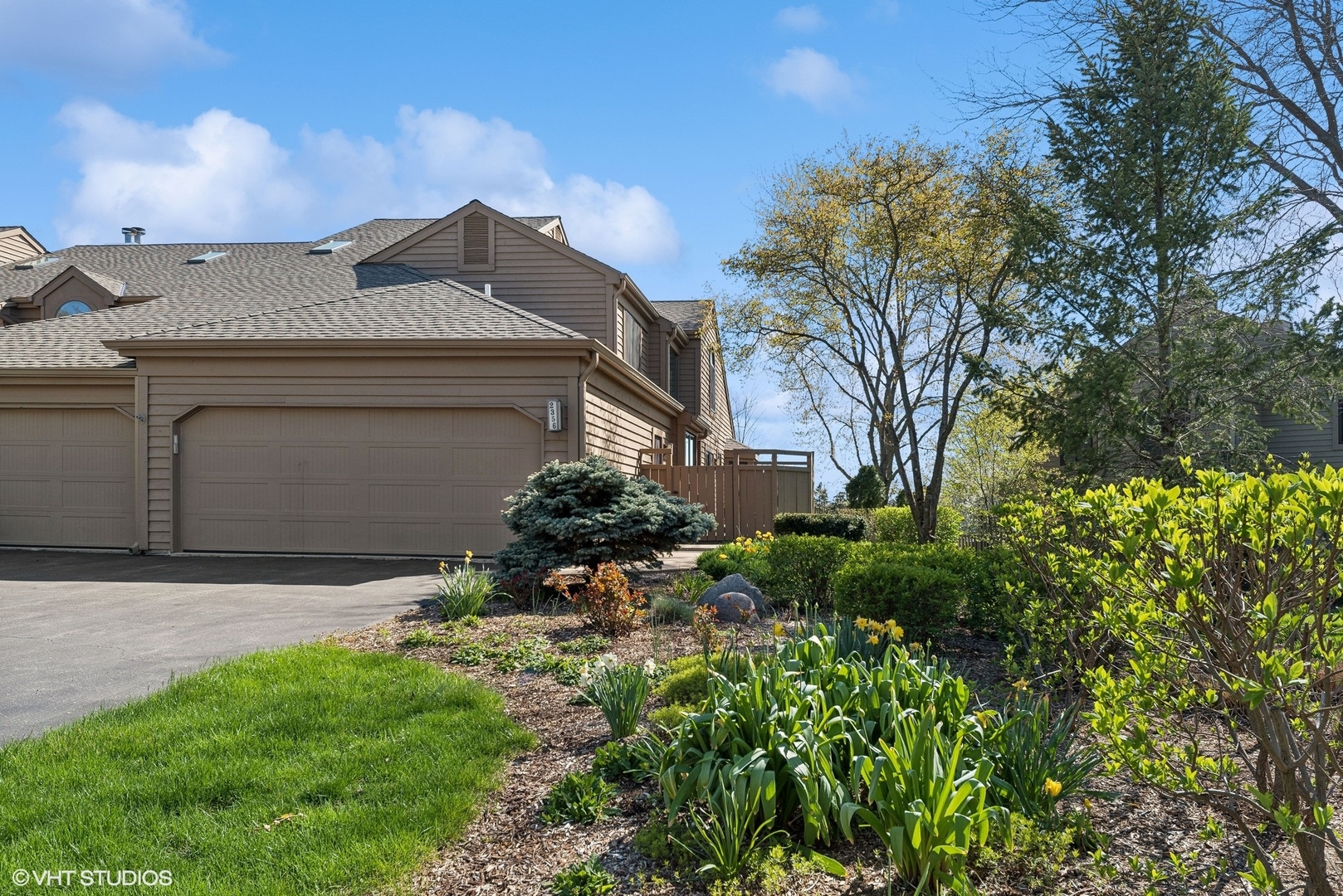 2356 W Oak Hill Road Unit: 1050