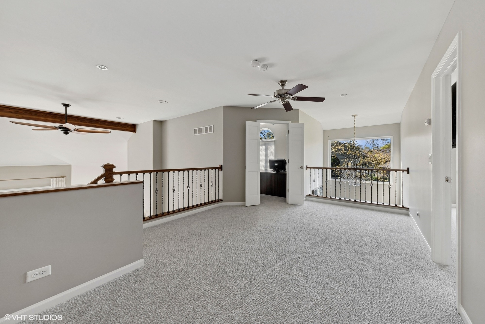 2356 W Oak Hill Road Unit: 1050