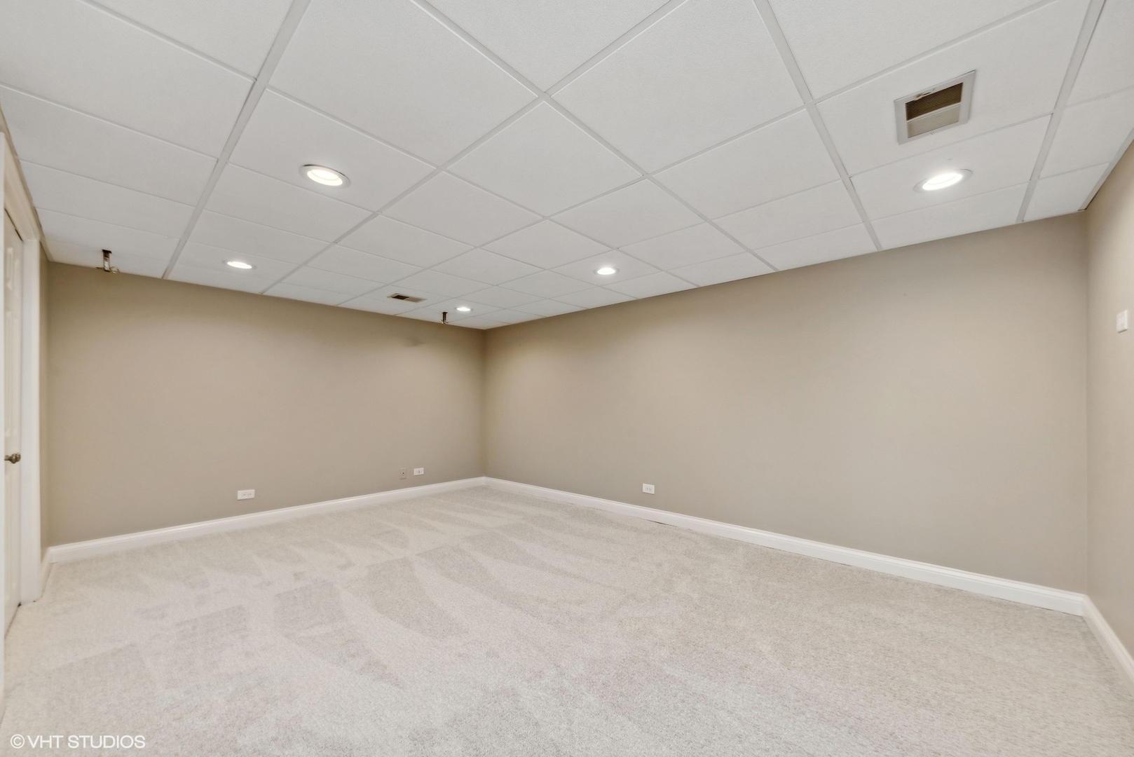 2356 W Oak Hill Road Unit: 1050
