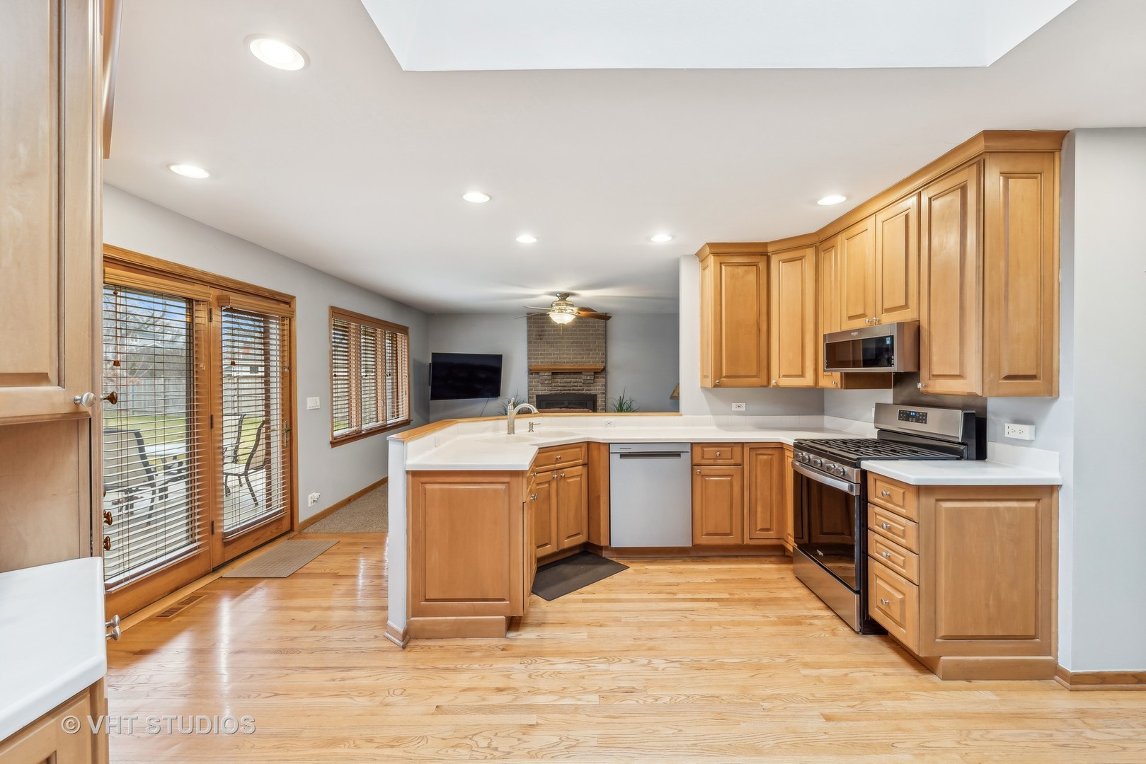2107 E Eastman Court