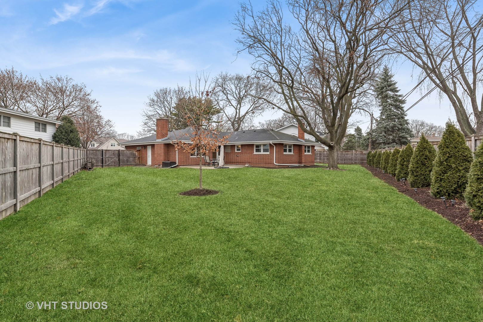 2107 E Eastman Court