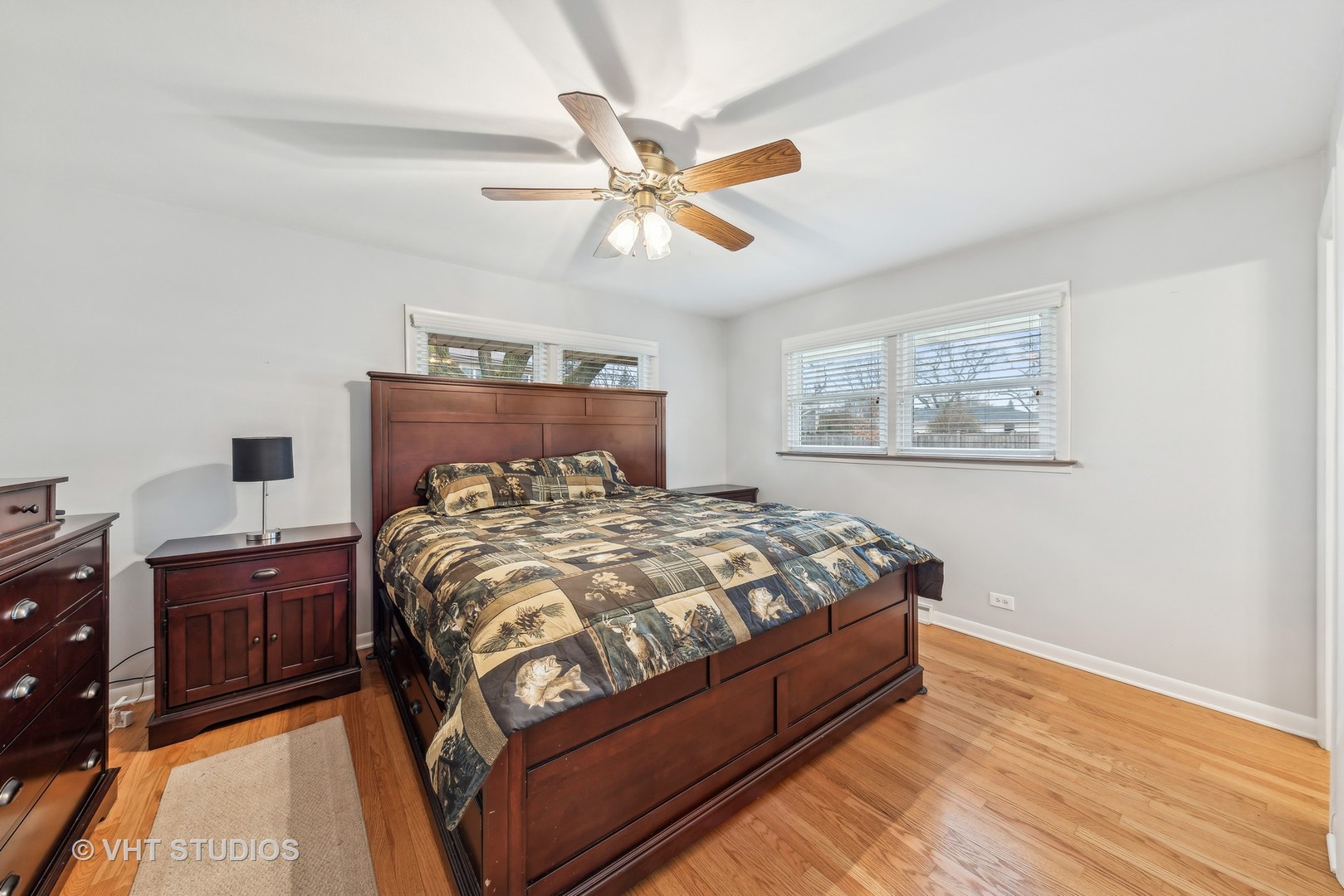 2107 E Eastman Court