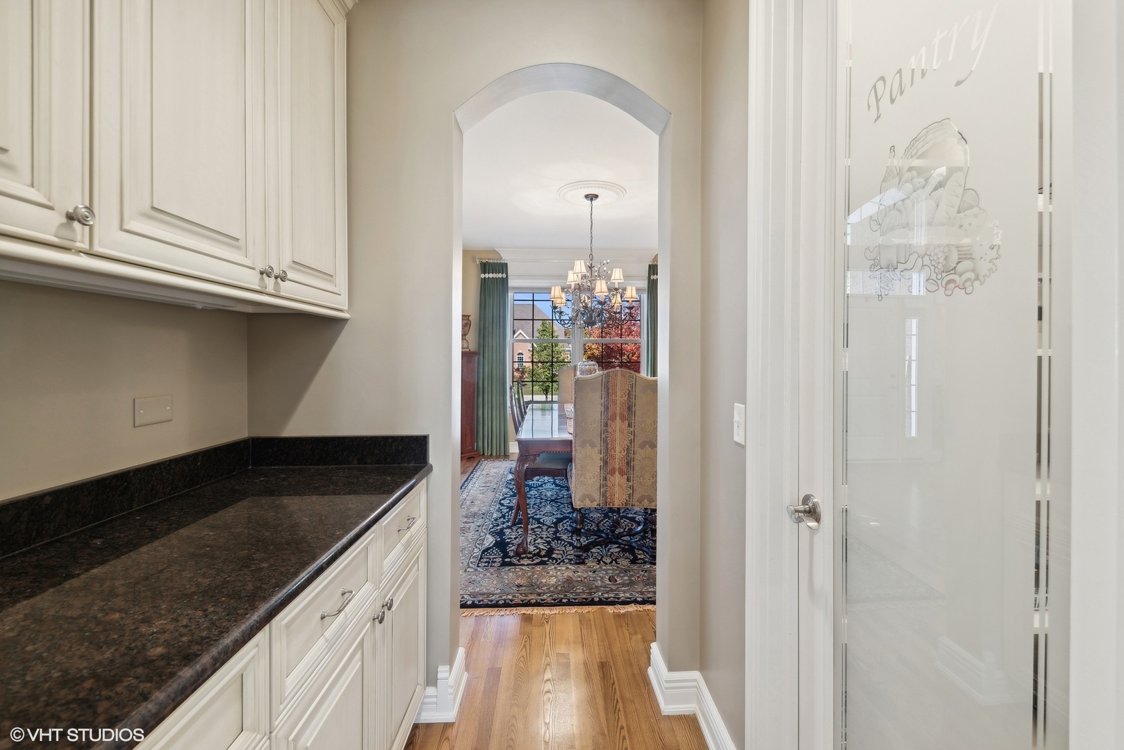 9785 Stonecastle Lane