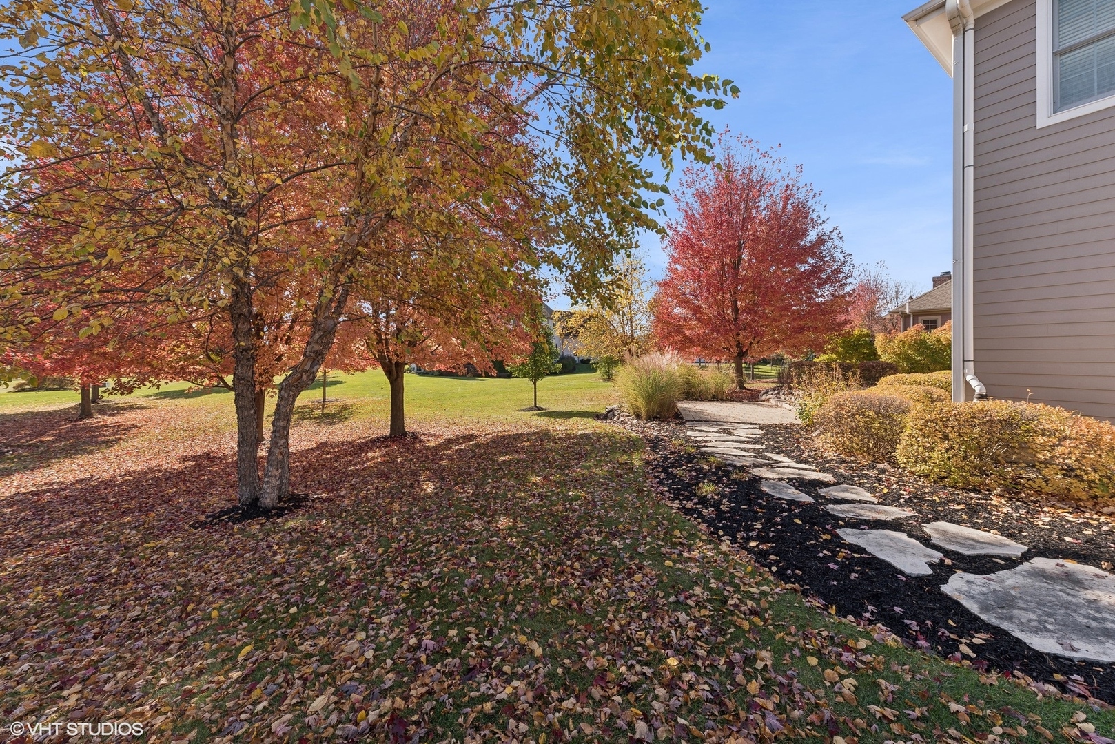 9785 Stonecastle Lane