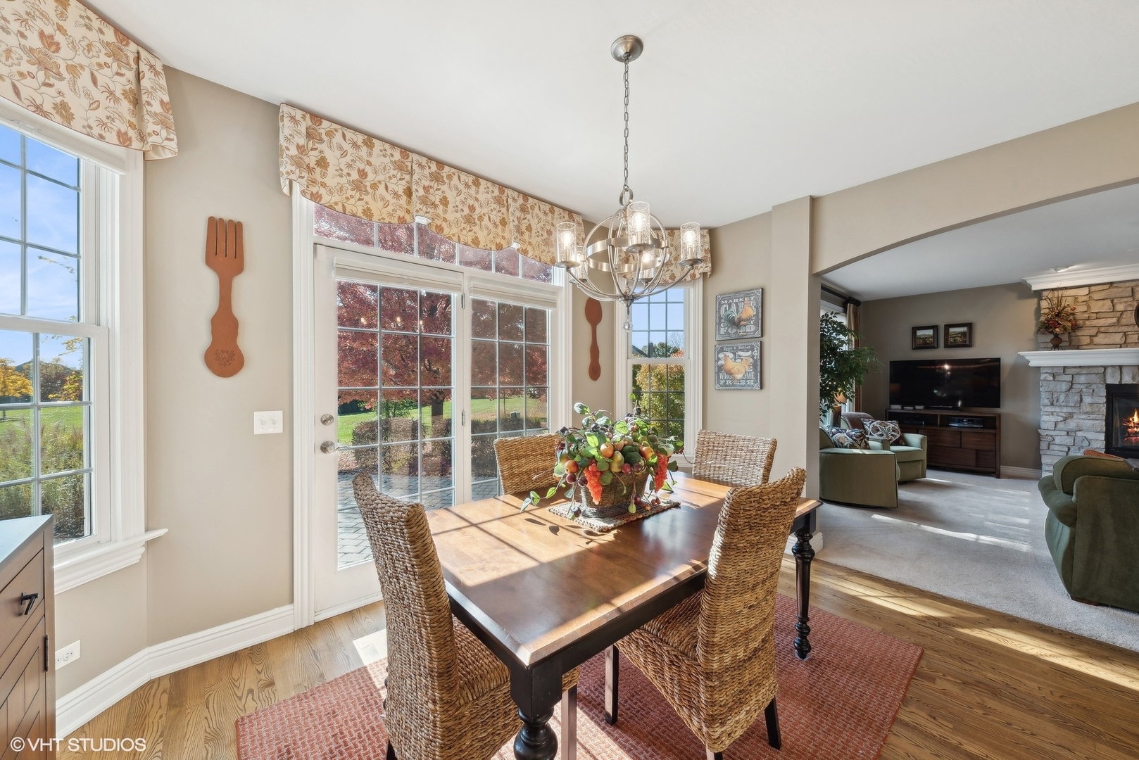 9785 Stonecastle Lane