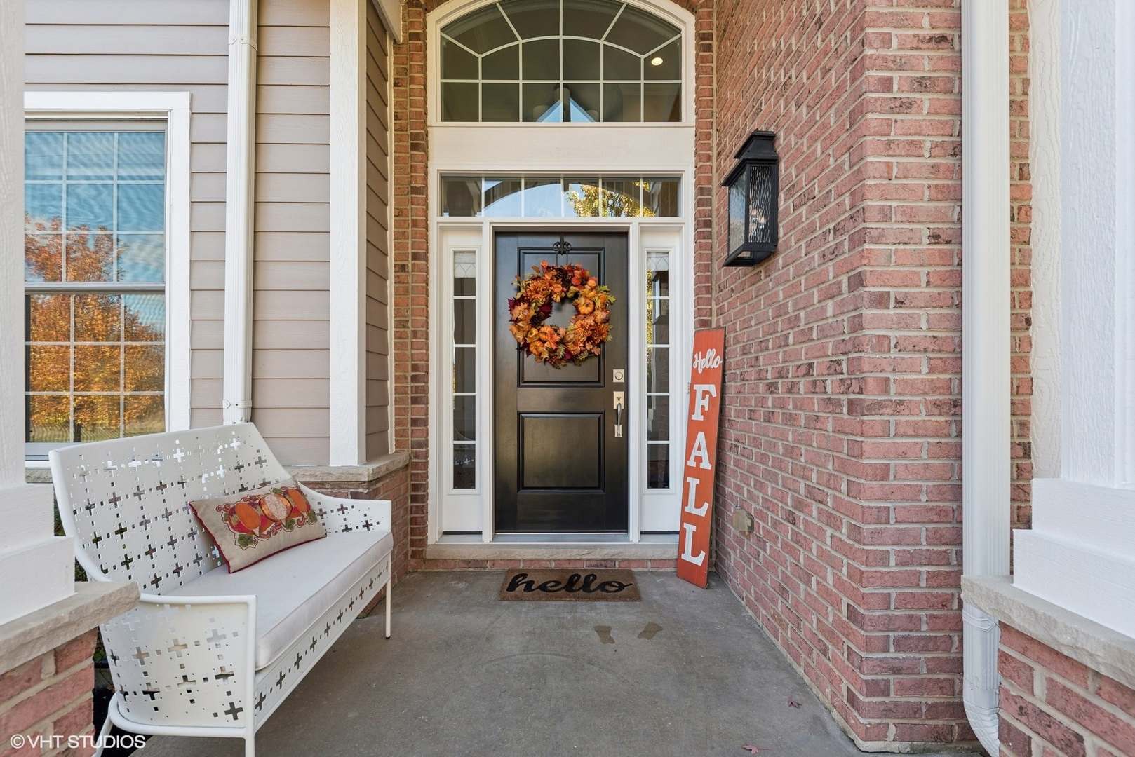 9785 Stonecastle Lane