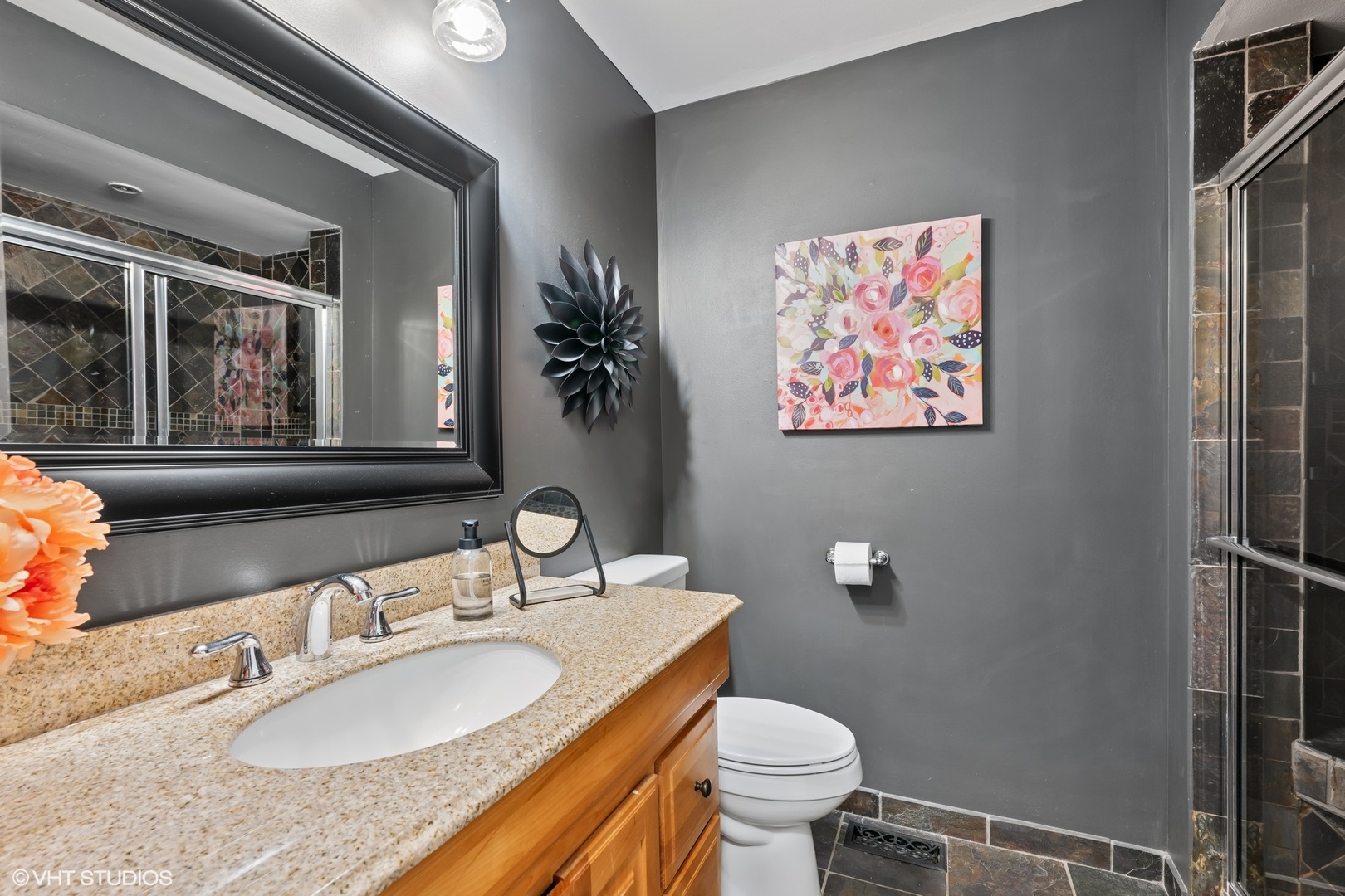 1525 N Arlington Heights Road