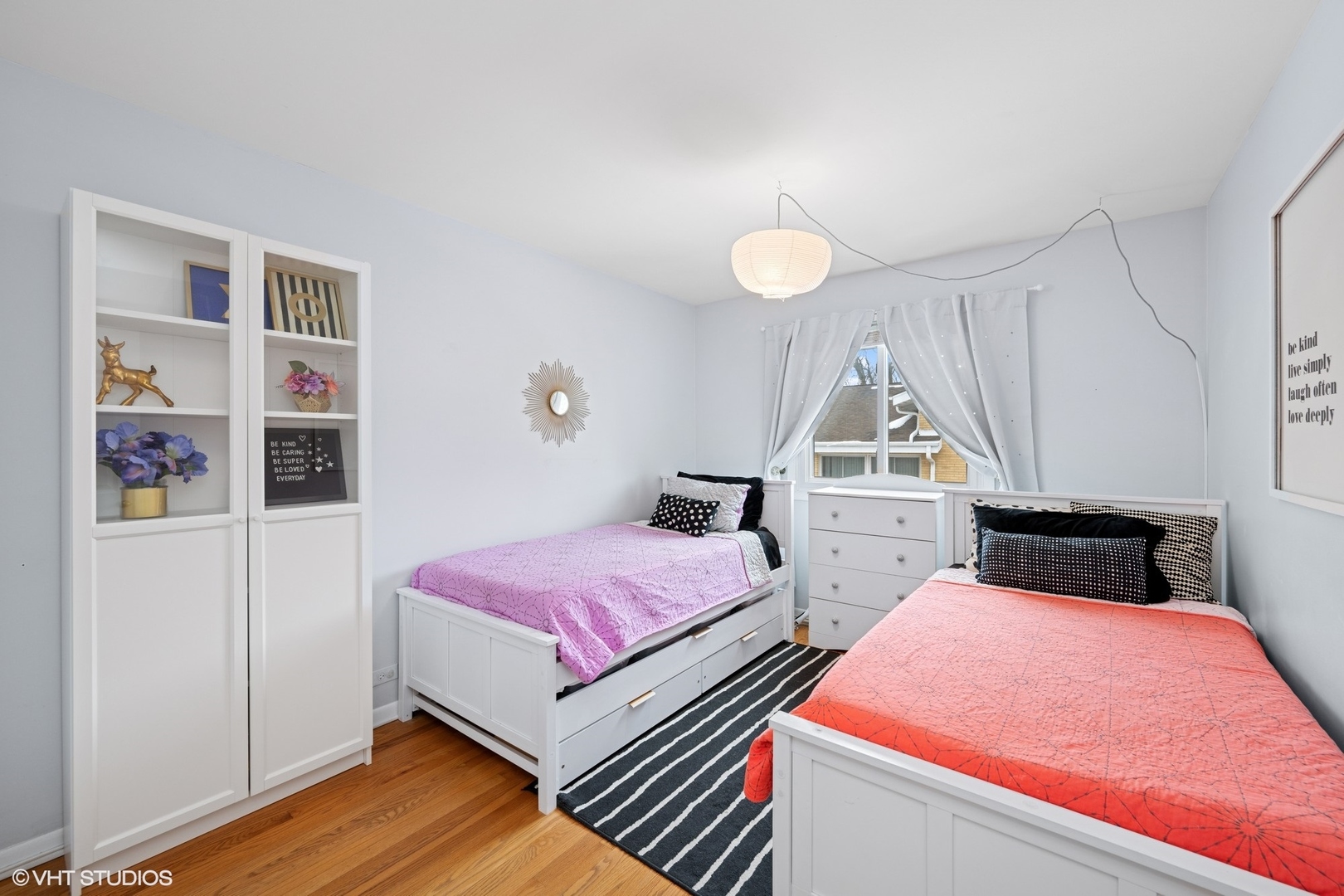 1525 N Arlington Heights Road