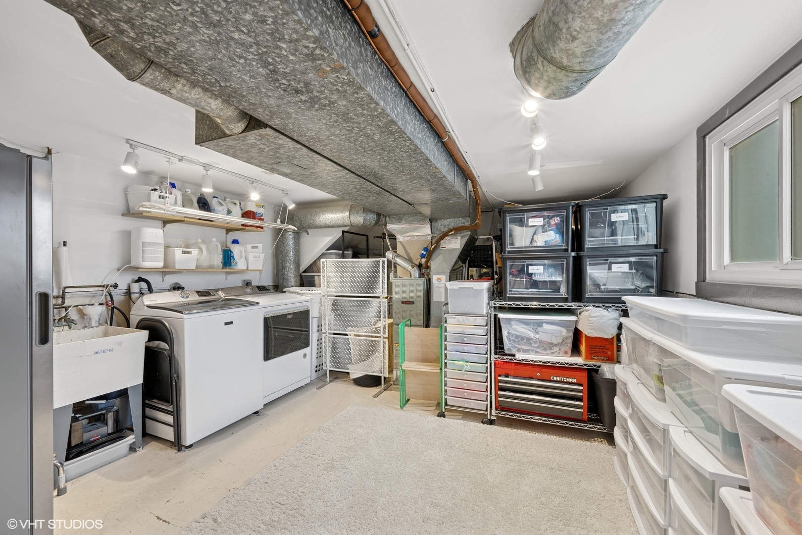 1525 N Arlington Heights Road