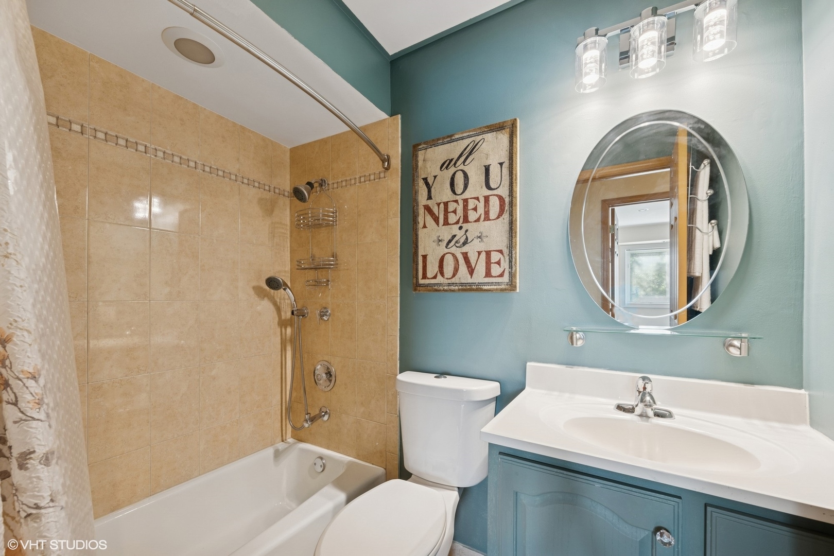 3300 N Carriageway Drive Unit: 209