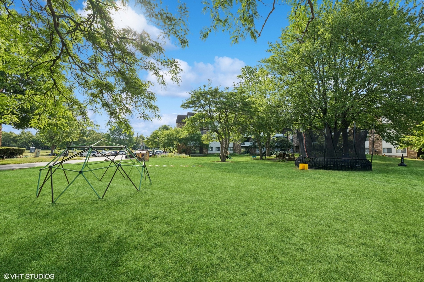3300 N Carriageway Drive Unit: 209