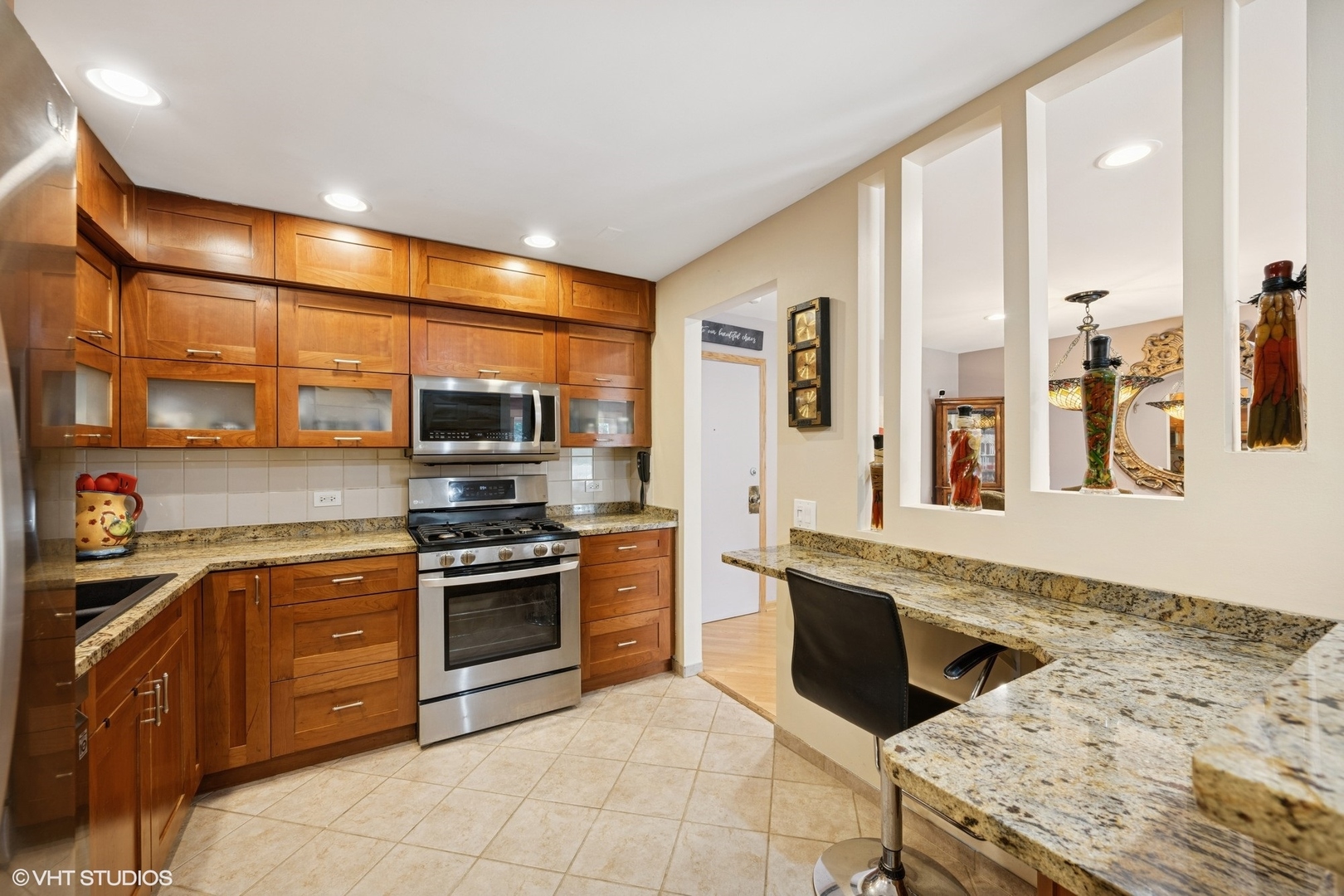 3300 N Carriageway Drive Unit: 209
