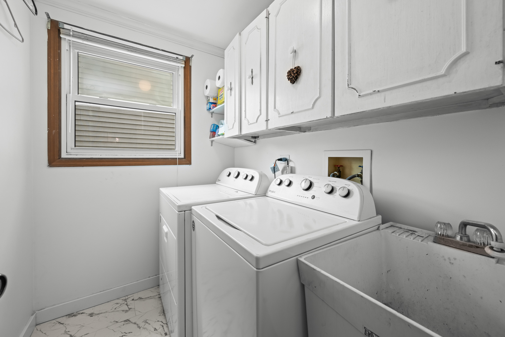 1054 Shady Tree Lane