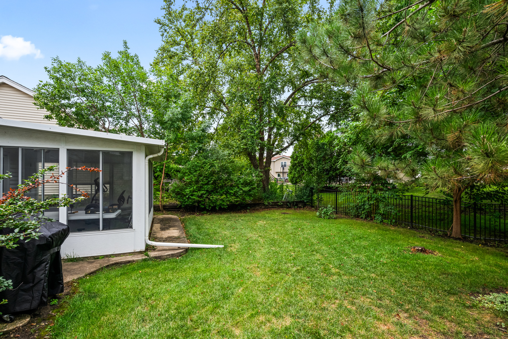 1054 Shady Tree Lane